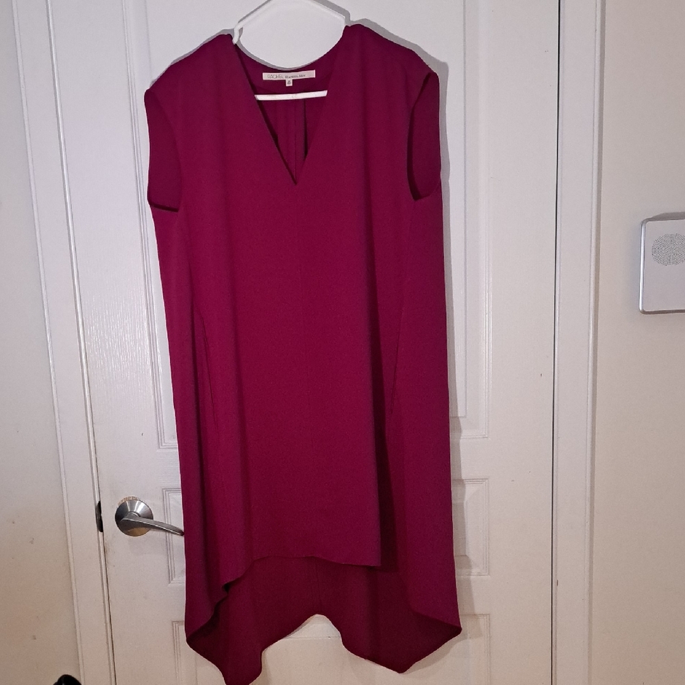 196 - 💃 Rachel Roy “Flow & Glow” Pocket Dress